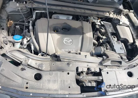 2021 Mazda Cx-5 Touring z USA, uszkodzony, nr VIN JM3KFBCM6M0365765